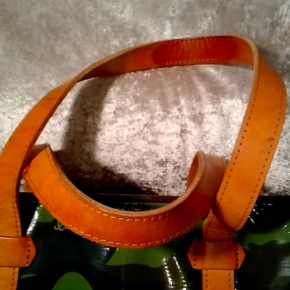 Consuela Tote Bag - Picture 7 of 10